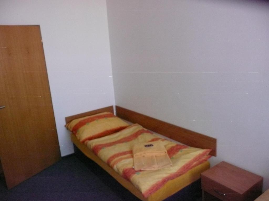 Hotel Koleje Zamecek Lednice Habitación foto