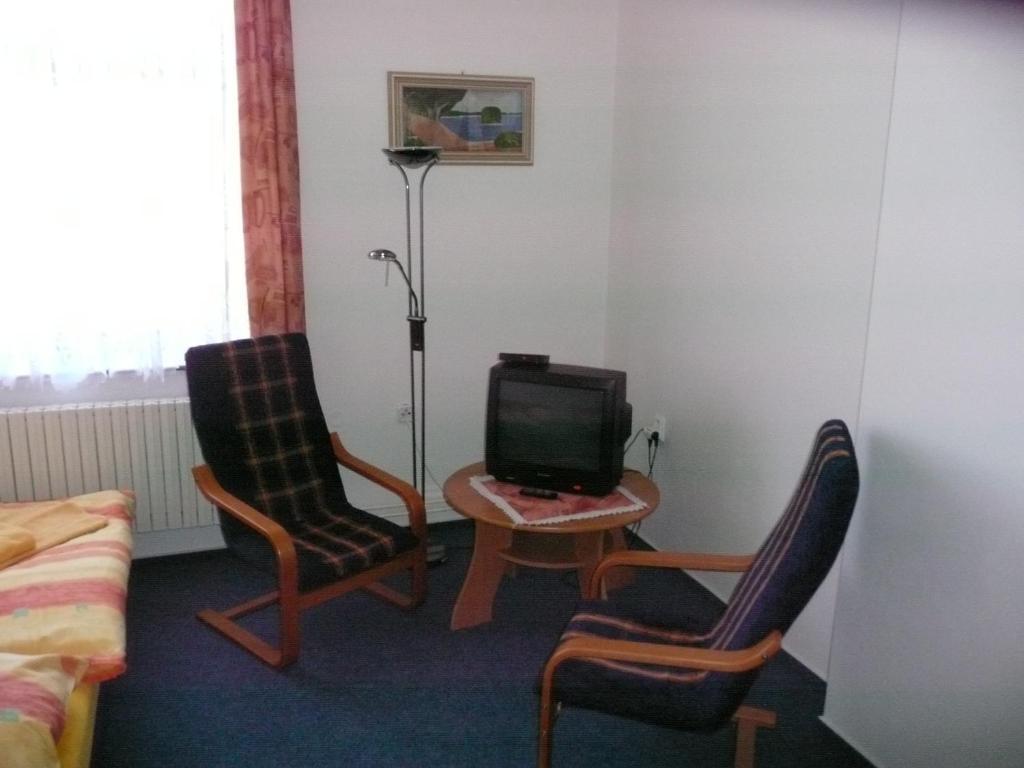 Hotel Koleje Zamecek Lednice Habitación foto